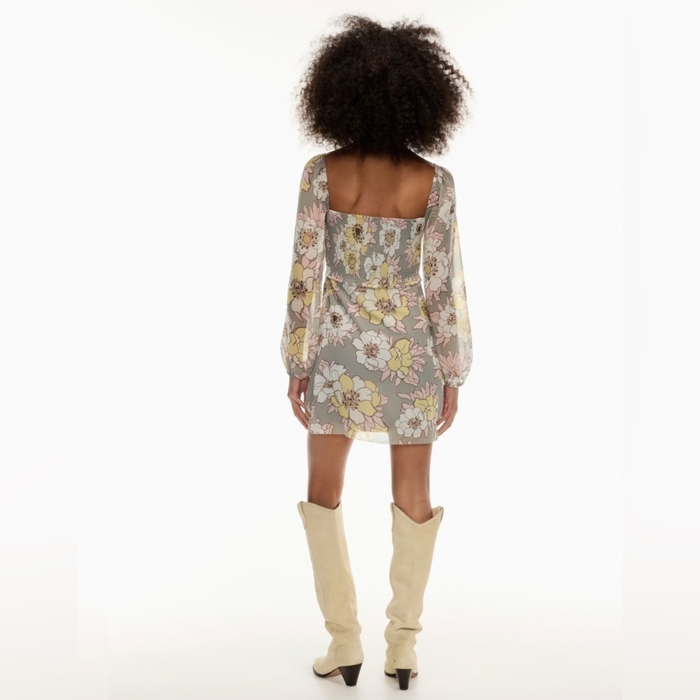 ⚡️Host Pick⚡️Wilfred Villa Dress​​​​​​ - Picture 3 of 5